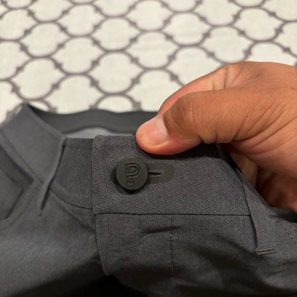 Public Rec Workday Tech 5 Pocket Pants Men 34x31 Stretch Comfort Work Golf $108 - Picture 4 of 12